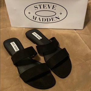 NWT Steve Madden “Breathless” Sandals